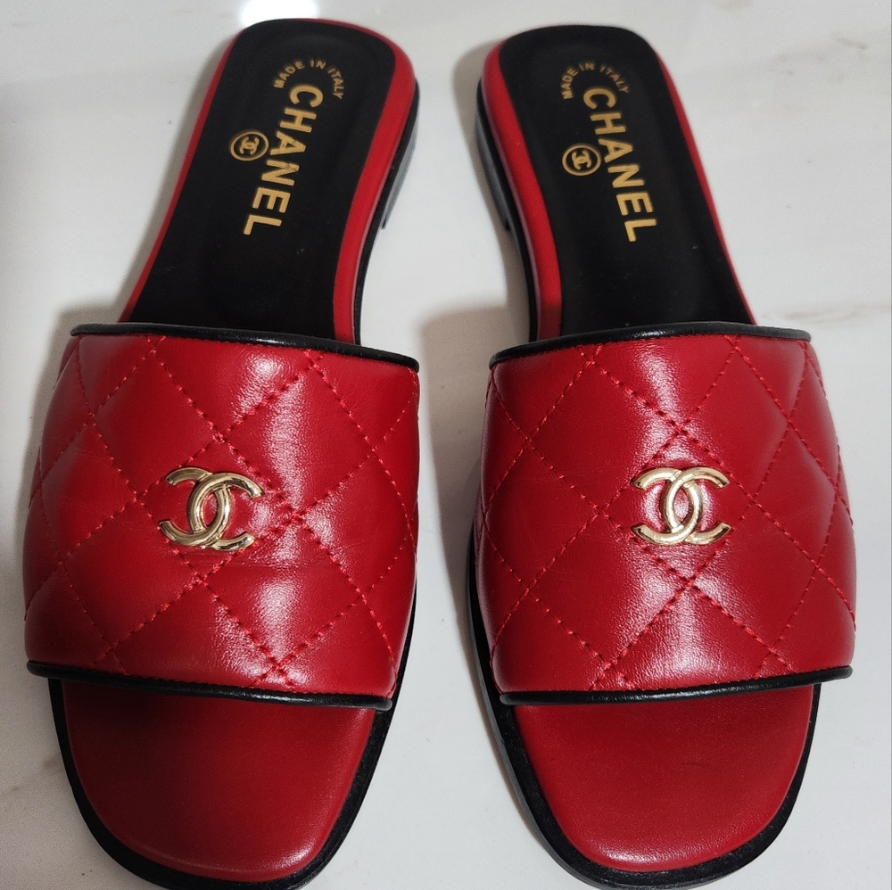 Beautiful cc sandal